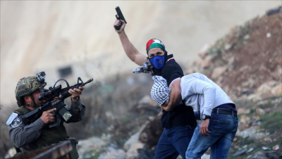 القدس: مستعربون يختطفون شابًا قرب شارع قلنديا