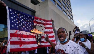 اللقاء اليساري العربي يدين مقتل فلويد ويتضامن مع الانتفاضة الشعبية الأميركية