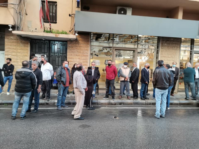 اعتصام امام محكمة صور الجزائية للمطالبة باستقلالية القضاء