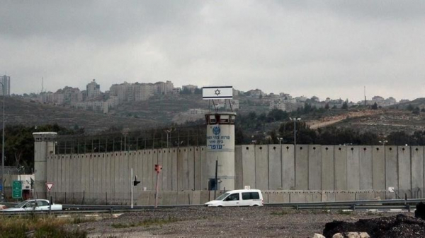 13 إصابة جديدة بـ&quot;كورونا&quot; بين الأسرى في قسم 3 بسجن النقب